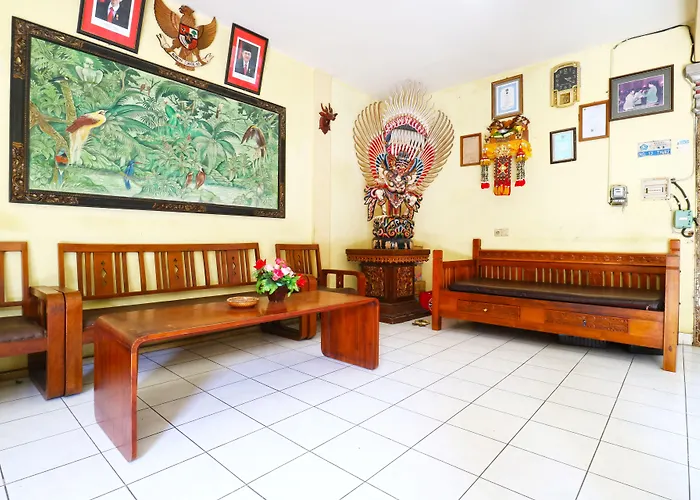 Gora Hotel Kuta (Bali)