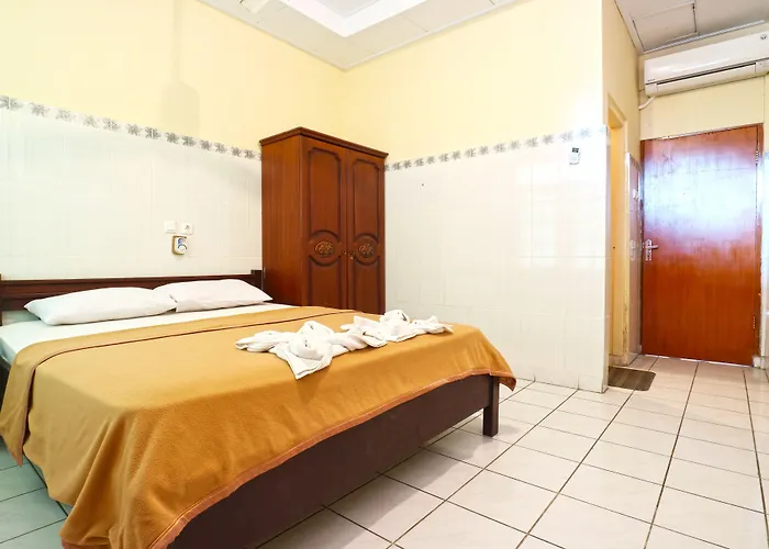 Gora 2* Kuta (Bali)
